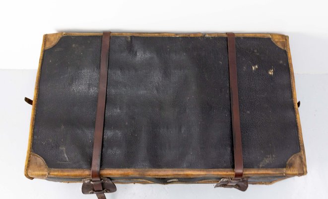 Late 19th Century French Leather Trunk with Train Labels-RIU-1422347