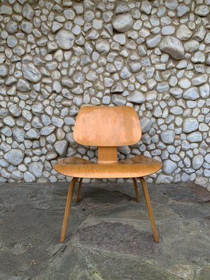 LCW Lounge Chair in Birch by Charles & Ray Eames for Herman Miller, 1950s-ZM-1765210