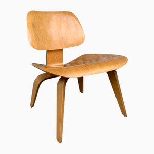 LCW Lounge Chair in Birch by Charles & Ray Eames for Herman Miller, 1950s-ZM-1765210