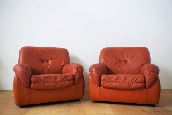 Leather Armchairs, 1970s, Set of 2-KNM-978802