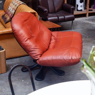 Leather & Fiberglass Lounge Chair, 1970s-QVY-1388602