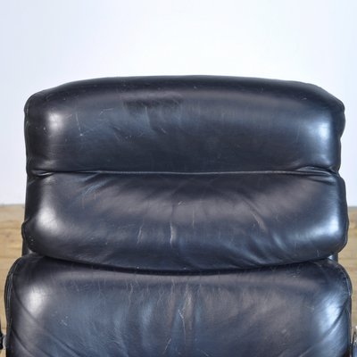 Leather Lounge Chair, 1970s-IW-868281