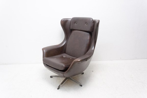 Leather Swivel Armchairs from UP Zavody, 1970s, Set of 2-HXT-1110653