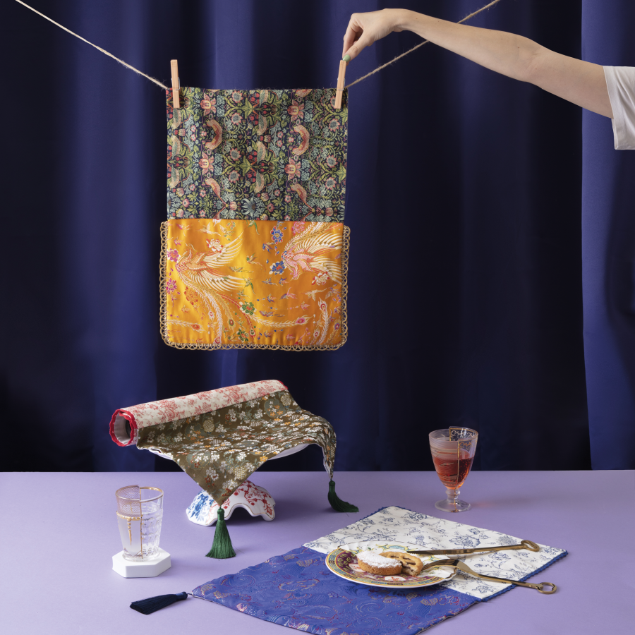 50×35 Hybrid Bersabea Tablemats by Seletti