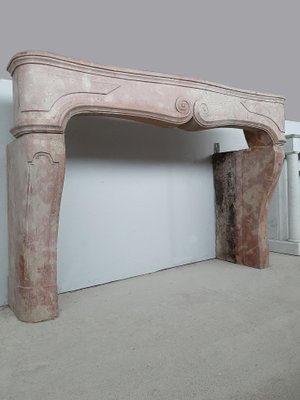 Louis XIV Pink Marble Fireplace, 1680-TDA-1376449