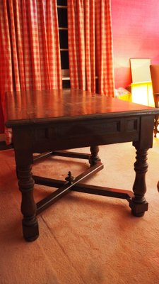 Louis XIV Veneto Table in Walnut-YNQ-1341939