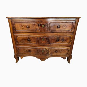 Louis XV Curved Walnut Chest of Drawers-EAD-1747186