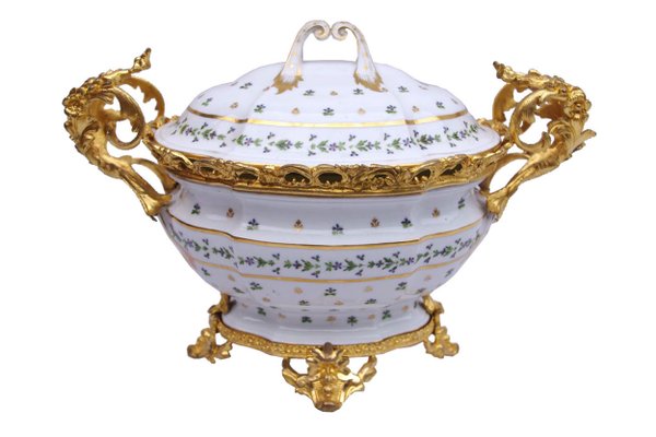 Louis XV Style French Porcelain Soup Tureen, 1900s-CEJ-488384