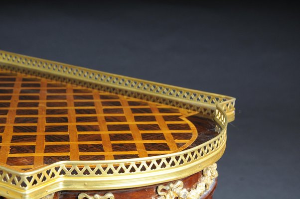 Louis XVI Nesting Tables in Marquetry Veneer, Set of 4-FLW-1402059