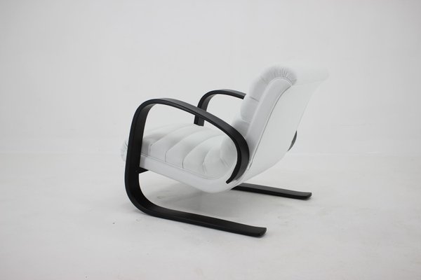 Lounge Chair in White Leather by Miroslav Navratil, 1930s-TZ-675861