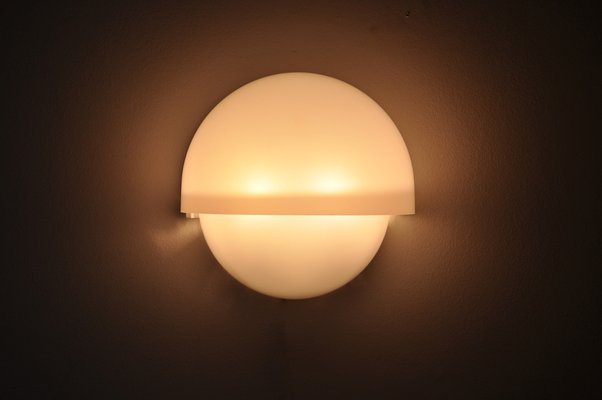 Mania Wall Lamp attributed to Vico Magistretti for Artemide, 1970s-HFM-1783465