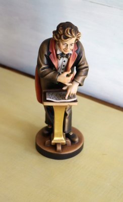 Maple Wood Sculpture of Conductor-IYX-1773314