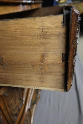 Mazarine Chest of Drawers in Walnut, 18th-Century-WSV-1373177