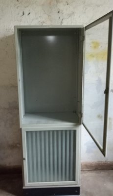 Metal Cabinet / Pharmaceutical Cabinet / Closet, 1960s-GJF-1824284