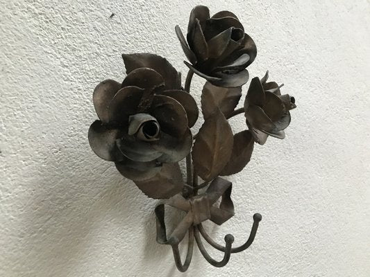 Metalwork Bouquet Handmade Rose Charm Hook-WQQ-1332307