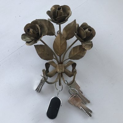 Metalwork Bouquet Handmade Rose Charm Hook-WQQ-1332307