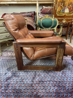 Mid-Centry Leather and Mahogany Chairs, Set of 2-NSG-2041613