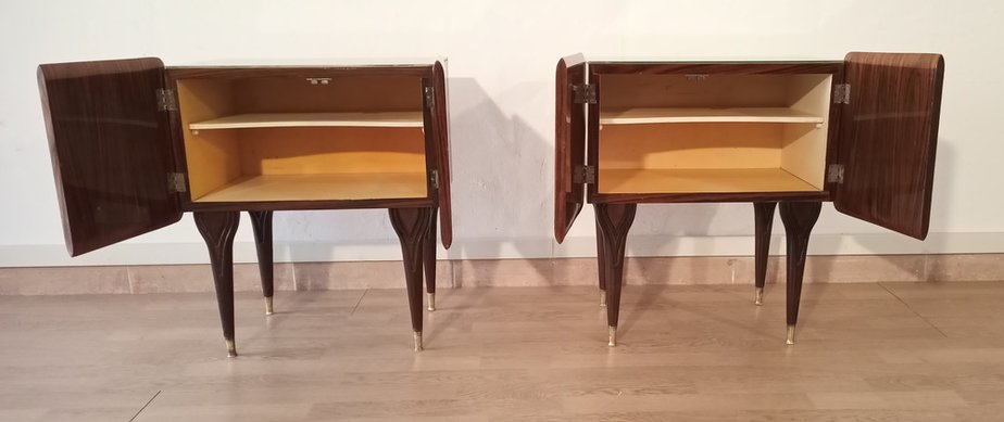 Mid-Century Art Deco Italian Nightstands in Walnut with Glass Tops, 1950s, Set of 2-BZF-1716425