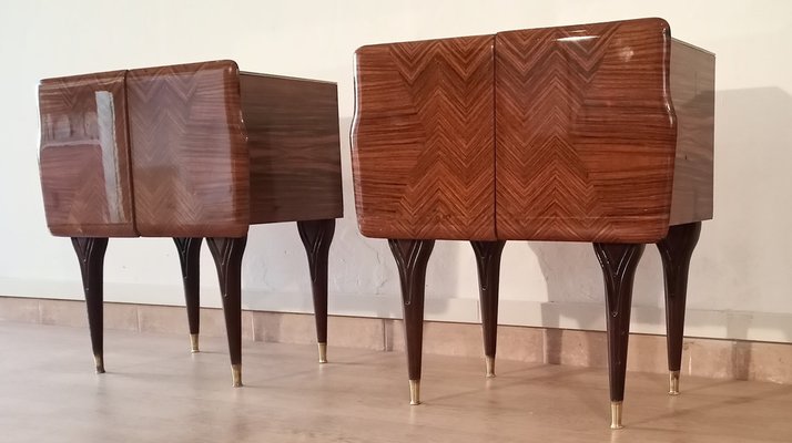 Mid-Century Art Deco Italian Nightstands in Walnut with Glass Tops, 1950s, Set of 2-BZF-1716425