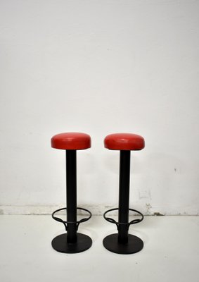 Mid-Century Bar Stools in Red Vinyl, 1960s, Set of 2-EHE-1286025