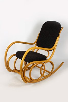 Mid-Century Beech Bentwood Rocking Chair from Ton, 1960s-WVS-998225