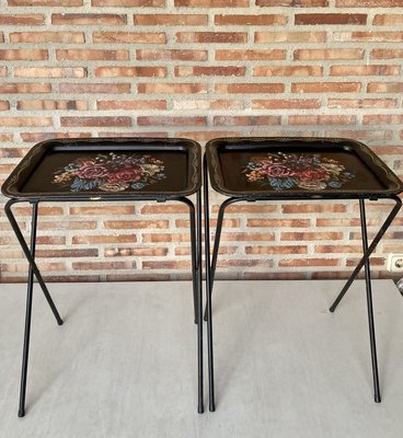 Mid-Century Black Metal Serving Trays on Folding Stand from CrestLine, 1960s, Set of 2-NOU-836871