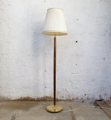 Mid-Century Brass & Polished Wood Floor Lamp from Böhlmarks, Sweden, 1940s-UYK-1367543