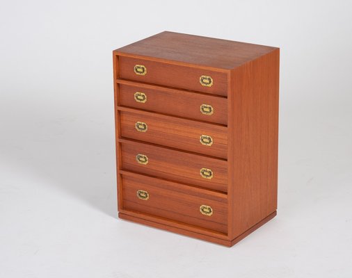 Mid-Century Danish Chest of Drawers in Teak by Henning Korch, 1960s-ZGQ-1289933