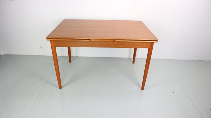 Mid-Century Danish Design Extendable Teak Dining Table, 1960s-DT-2026115