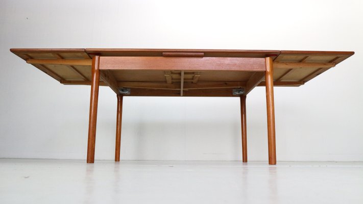 Mid-Century Danish Design Extendable Teak Dining Table, 1960s-DT-2026181