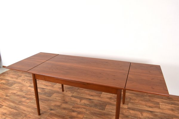 Mid-Century Danish Extendable Dining Table in Teak, 1960s-LOT-2032077