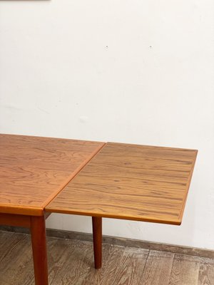 Mid-Century Danish Modern Round Teak Extendable Dining Table by Grete Jalk for Glostrup, 1960s-DOY-1313288