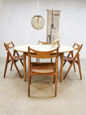 Mid-Century Danish Sawbuck Dining Chairs by Hans Wegner, Set of 4-BW-1300470