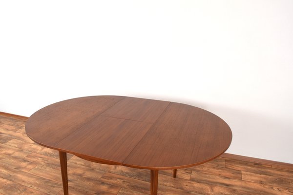 Mid-Century Danish Teak Extendable Dining Table, 1960s-LOT-2032075