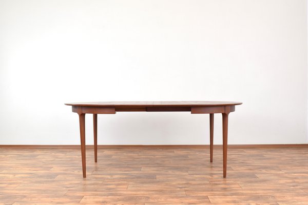 Mid-Century Danish Teak Extendable Dining Table, 1960s-LOT-2032123