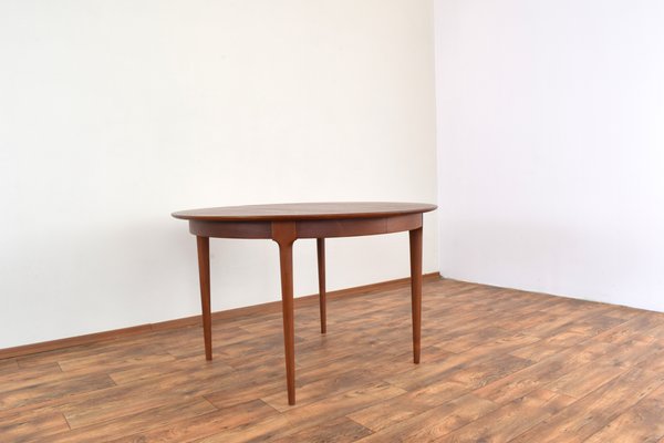 Mid-Century Danish Teak Extendable Dining Table, 1960s-LOT-2032123