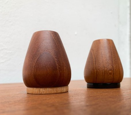 Mid-Century Danish Teak Pepper and Salt Shaker, 1960s, Set of 2-UAH-1334591