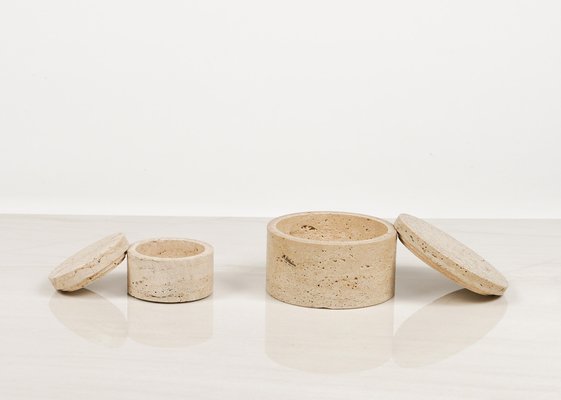 Mid-Century Decorative Boxes in Travertine in the style of Enzo Mari, Italy, 1970s, Set of 2-LYQ-1739368