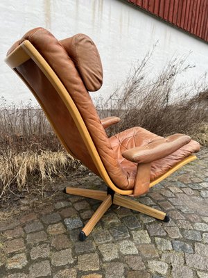 Mid-Century Delfin Swivel Chair in Cognac Brown Leather from Göte Möbler Nässjö, Sweden, 1970s-IJL-1824333