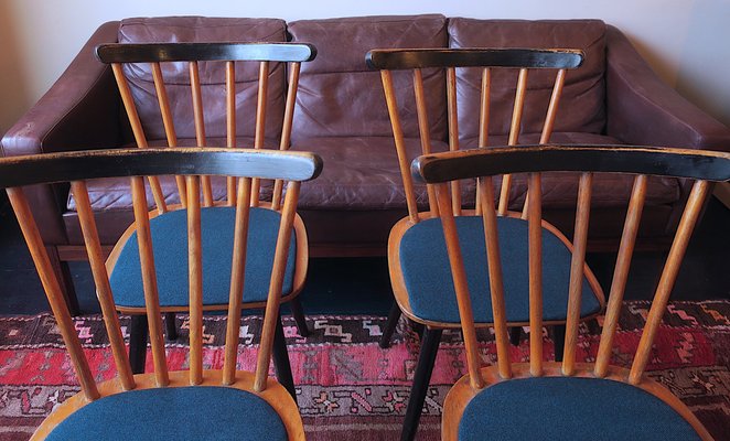 Mid-Century Dining Chairs with Splayed Legs and Petrol Blue Seats, Set of 4-ED-1811076