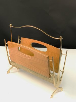 Mid-Century French Brass and Chestnut Wood Magazine Rack by Maison Baguès, 1950s-JDR-1126170