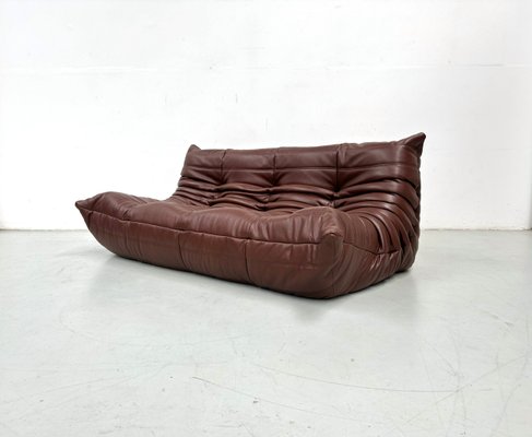 Mid-Century French Togo Sofa in Chestnut Brown Leather by Michel Ducaroy for Ligne Roset-XLZ-2025924