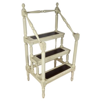 Mid-Century Italian Carved Walnut Wood and Leather 4-Step Library Ladder, 1950s-EUP-1746662