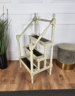 Mid-Century Italian Carved Walnut Wood and Leather 4-Step Library Ladder, 1950s-EUP-1746662