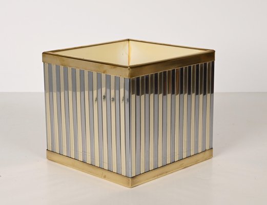 Mid-Century Italian Cubic Brass and Chromed Metal Newspaper Rack, 1970s-JDR-1257981