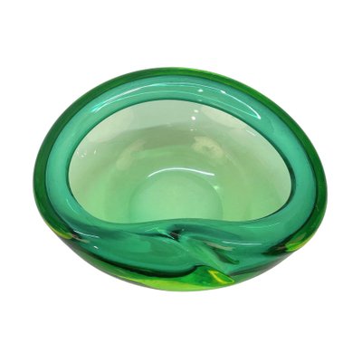 Mid-Century Italian Green Sommerso Murano Glass Decorative Bowl by Flavio Poli, 1960s-JDR-1125442