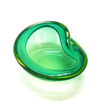 Mid-Century Italian Green Sommerso Murano Glass Decorative Bowl by Flavio Poli, 1960s-JDR-1125442