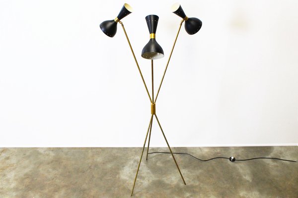 Mid-Century Italian Minimalist Black Brass Floor Lamp in the Style of Stilnovo, 1950s-WIP-1355037