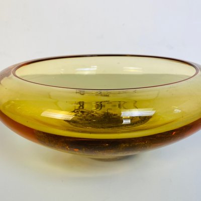 Mid-Century Italian Modern Yellow Murano Glass Bowl, 1970s-GDD-1123022