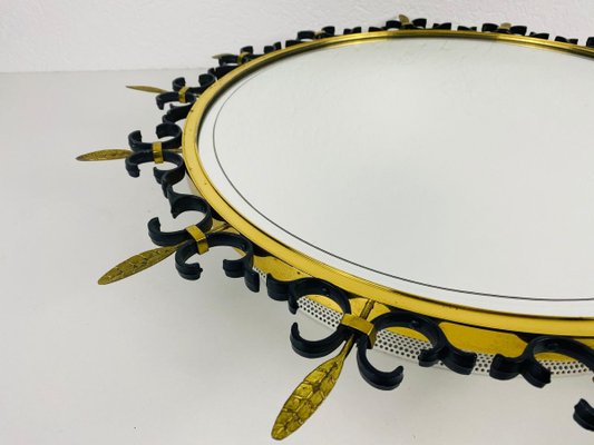 Mid-Century Italian Round Illuminated Brass Wall Mirror, Italy, 1960s-PUK-839034